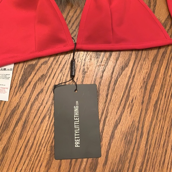 Pretty little thing bralet - Picture 3 of 4